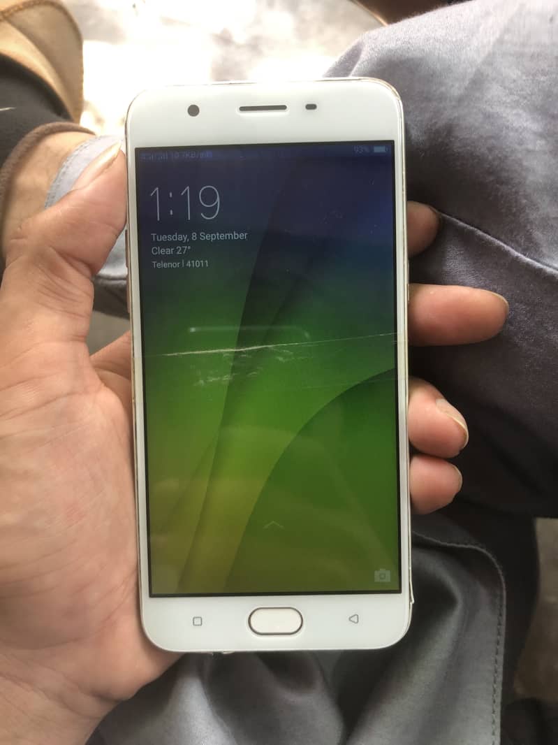 OPPO A57 0