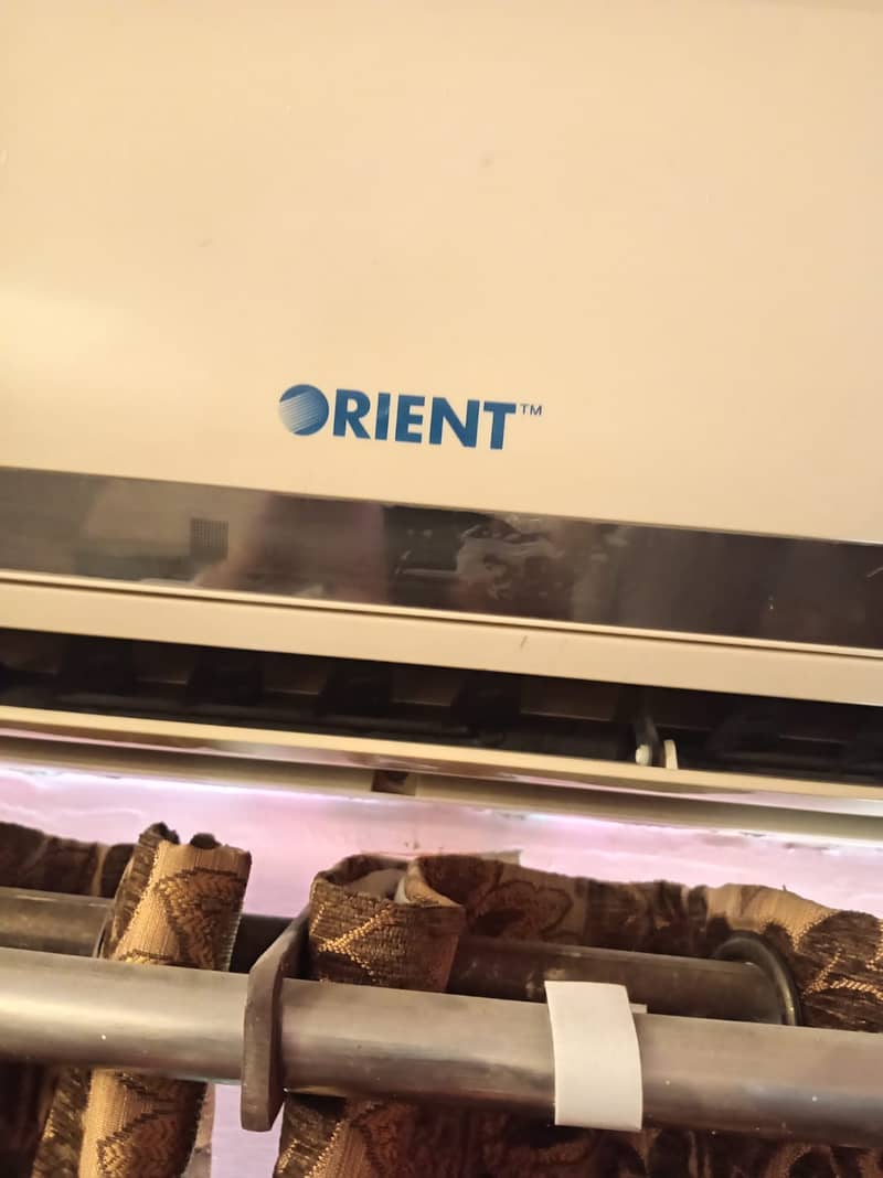 SPLIT AIR CONDITIONERS 3