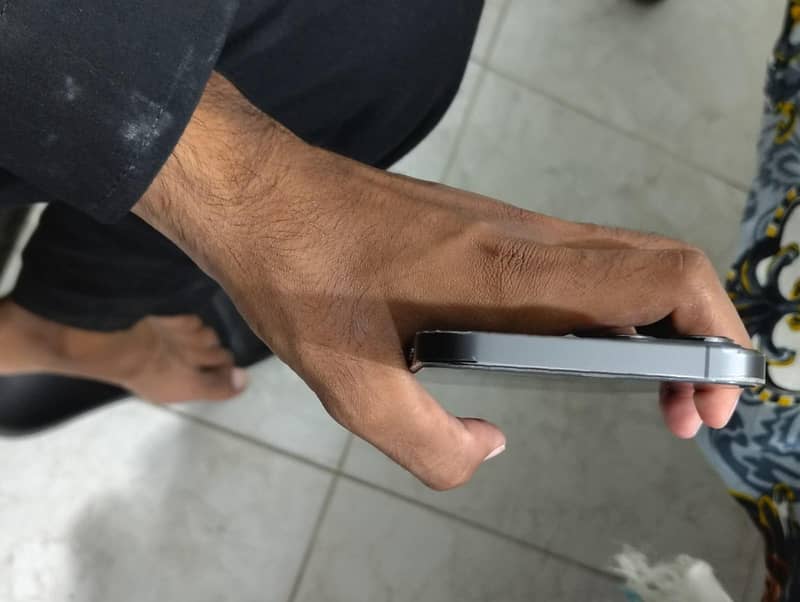 Apple iPhone 12 Pro Max 7