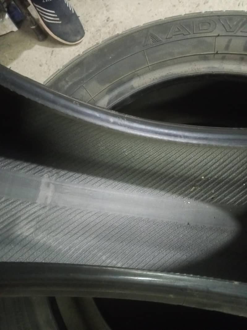 3 tyres 1