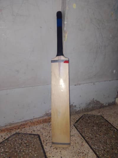 tennis ball bat 1 month used