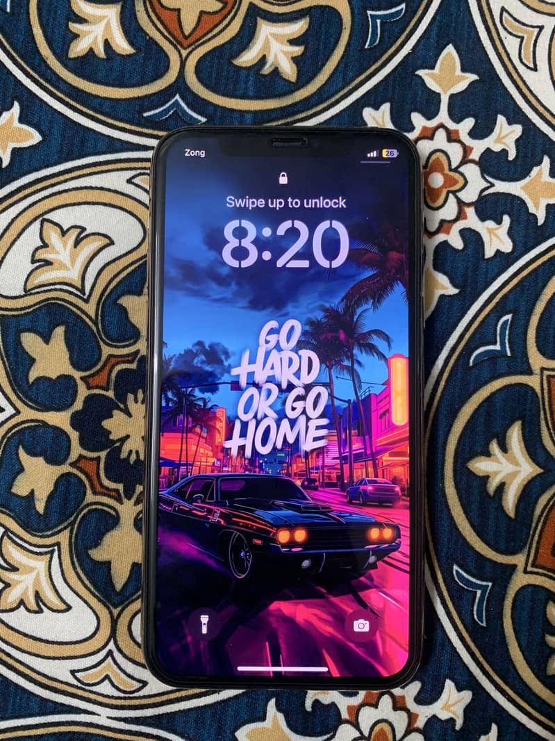 Apple iPhone 8 Plus 3