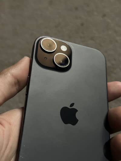Apple iPhone 15