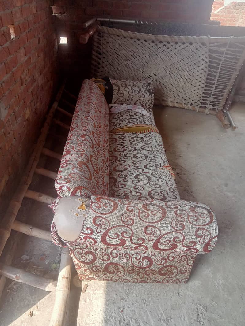barber sofa 1