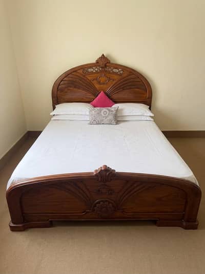 Sheesham wood bed set