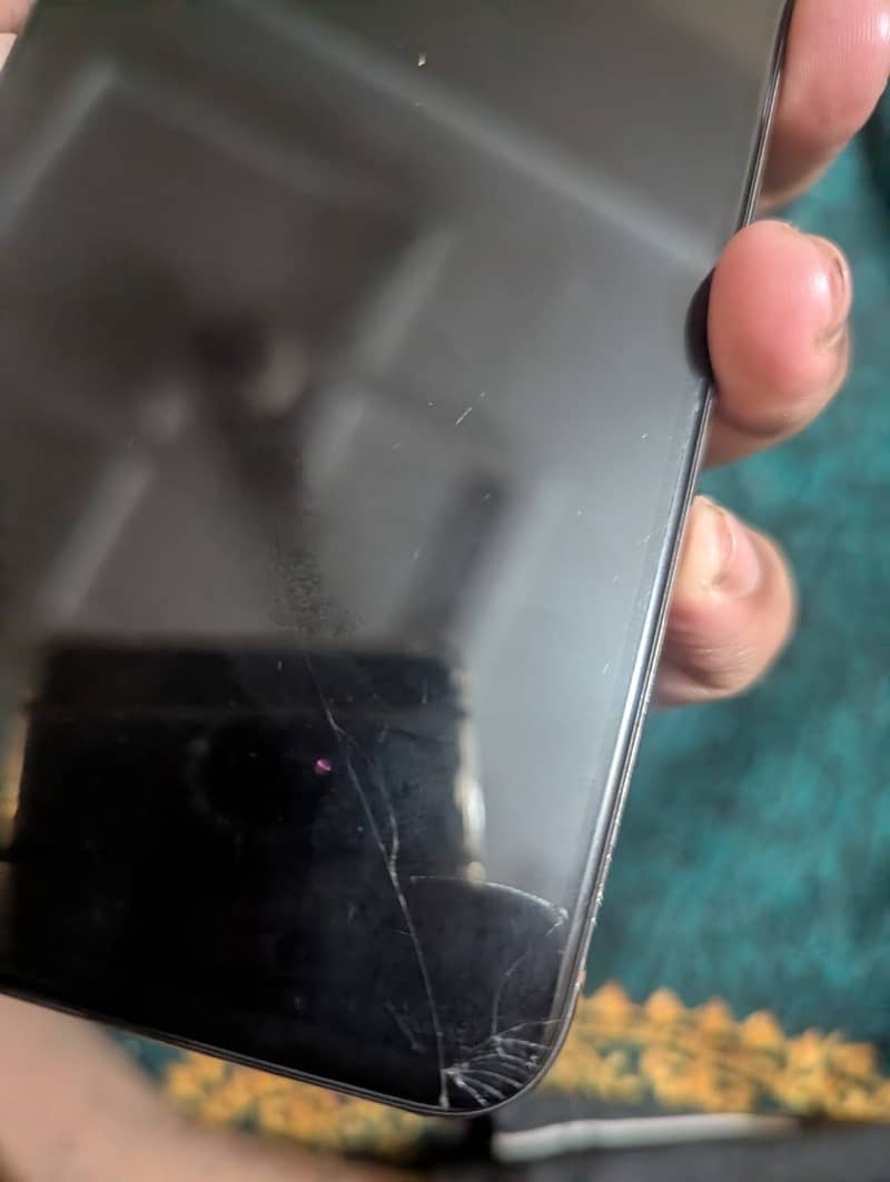 iPhone xs max 4
