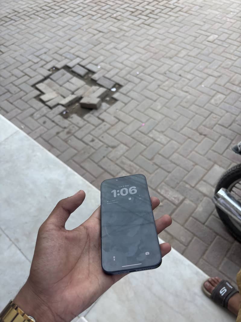 Apple iPhone 14 0