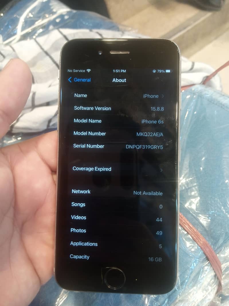 Apple iPhone 6S 4