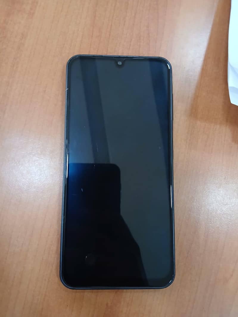 Samsung Mobile A16 1