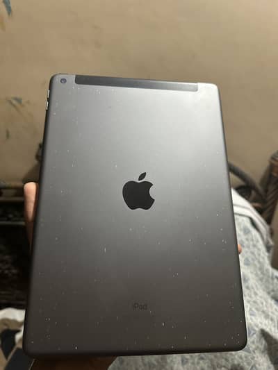 iPad 8th Generation - 32GB | Mint Condition 10/10