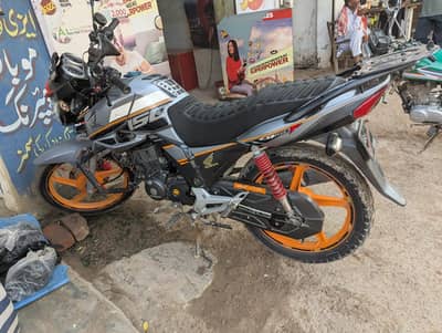 Honda cb 150