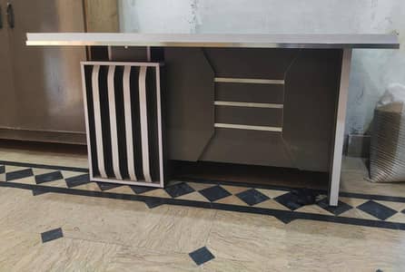 OFFICE TABLE