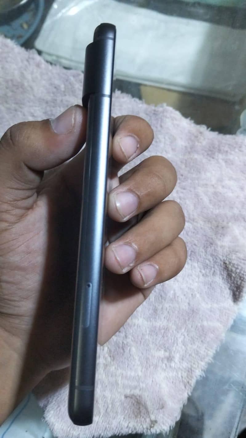 Google Pixel 8 2