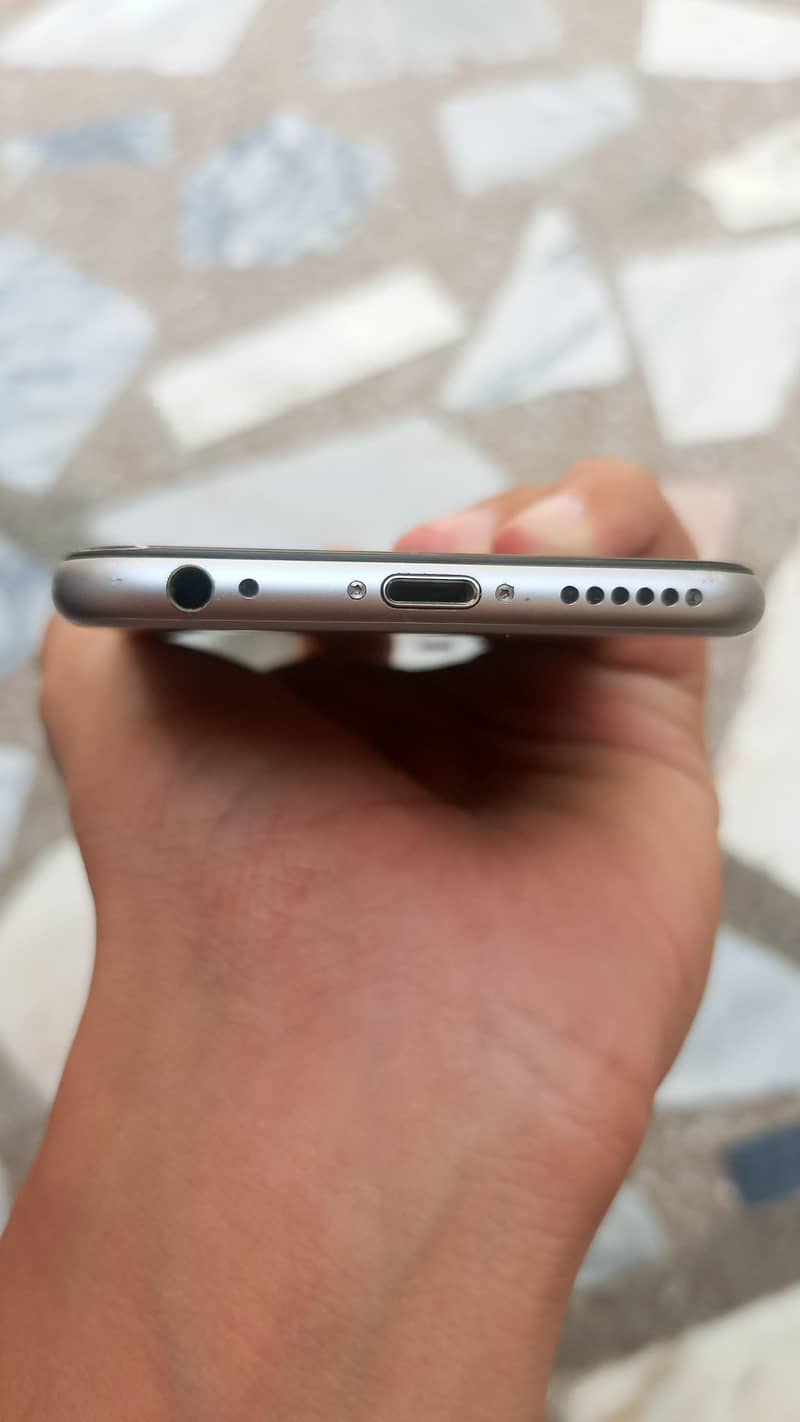 Apple iPhone 6 5