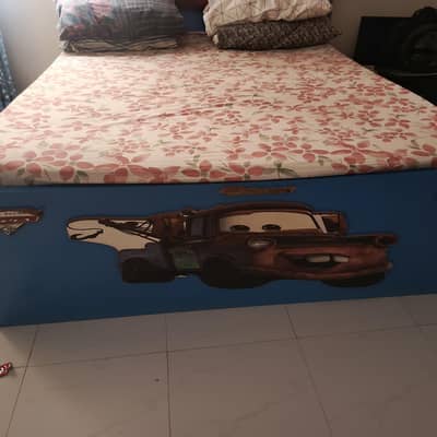kids double bed