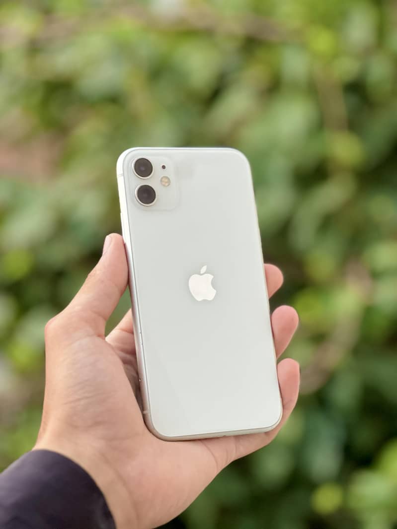 IPHONE 11 1