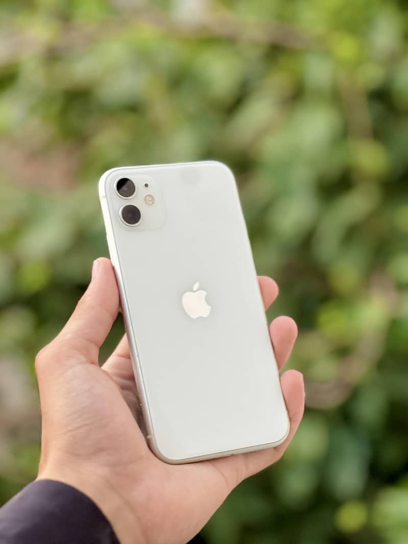 IPHONE 11 2