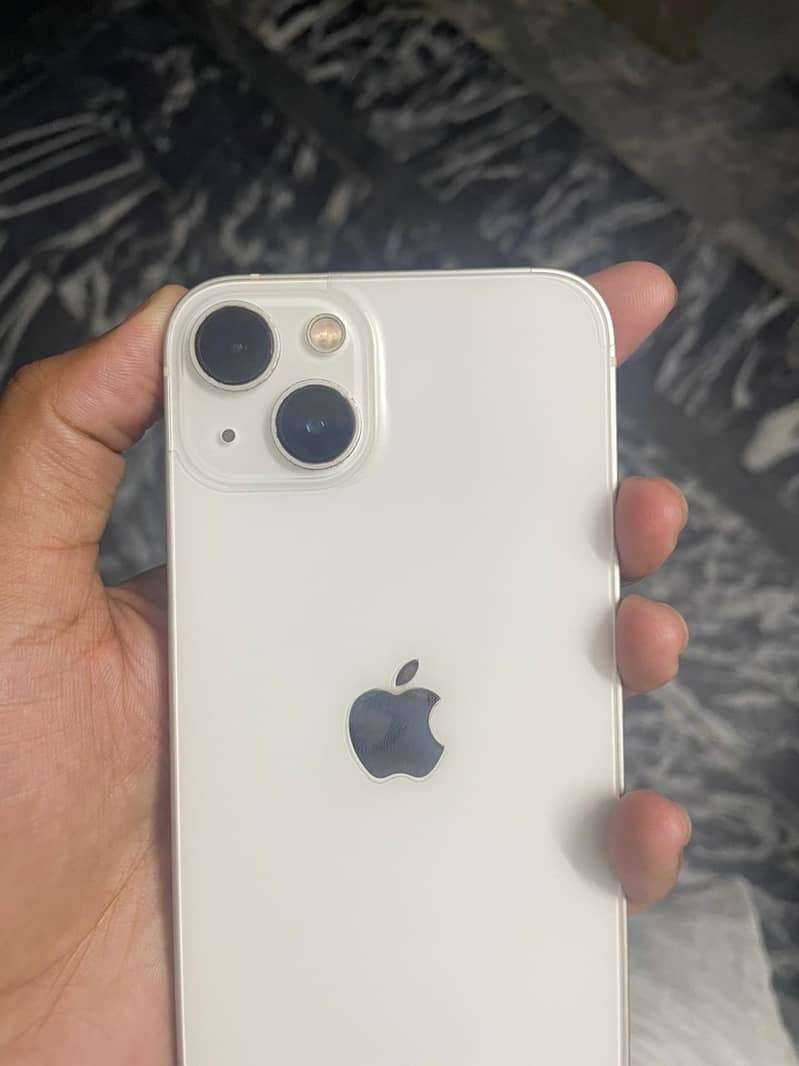 Apple iPhone 13 6