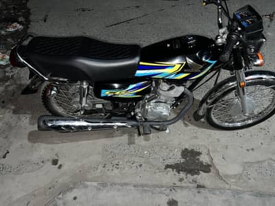 Honda cg 125 brand new condition 25/26 model all Ook