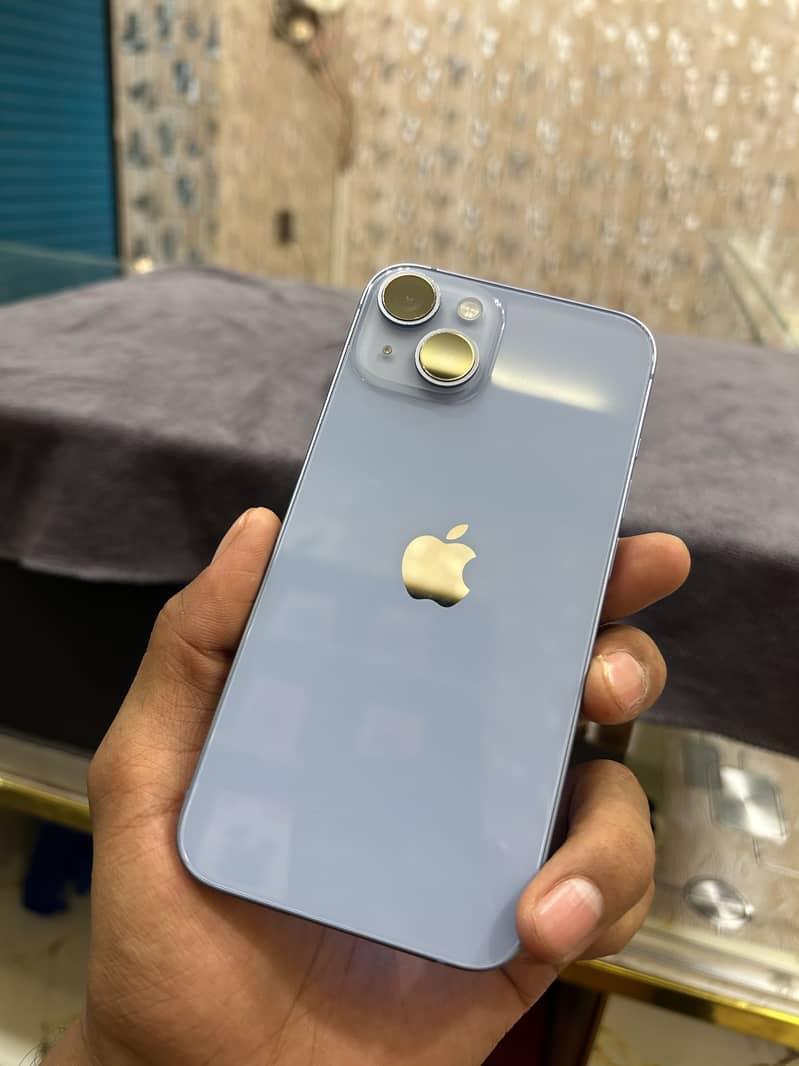 Apple iPhone 14 5