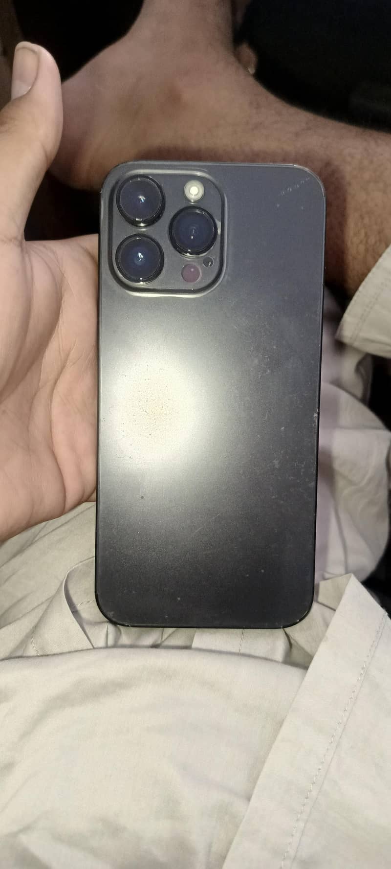 Apple iPhone 14 Pro Max 1