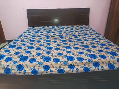 Modern Double Bed with Mattress – Excellent Condition