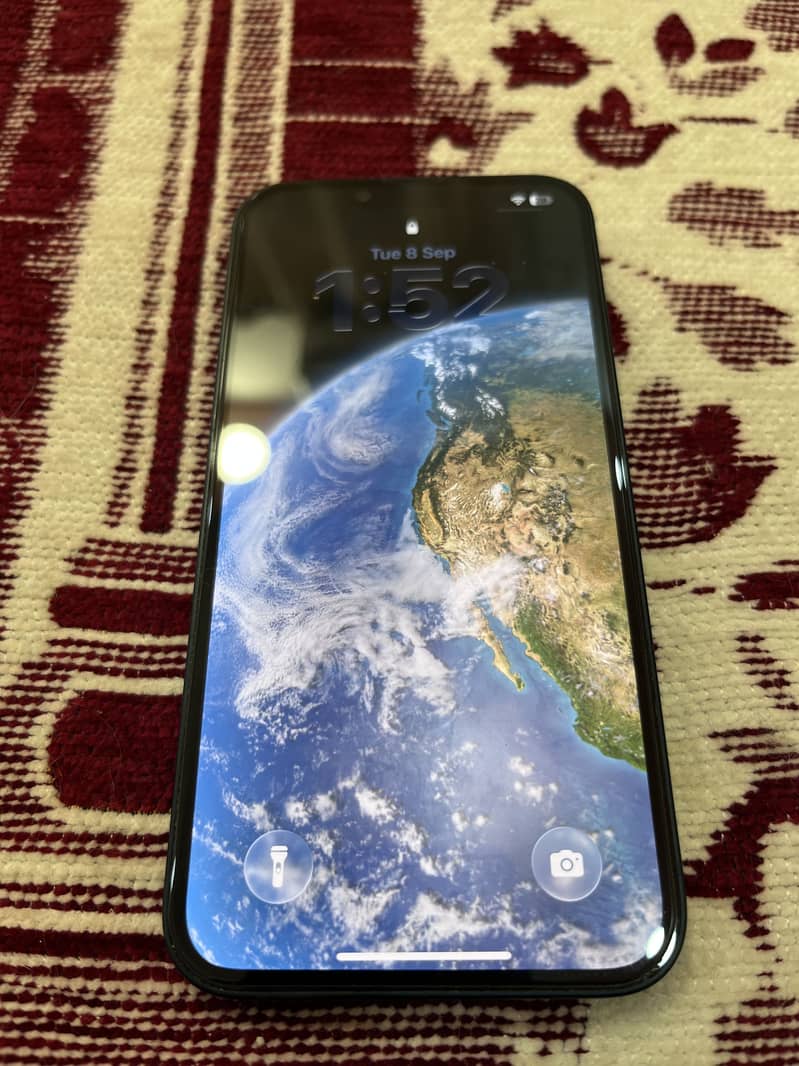 Apple iPhone 14 4