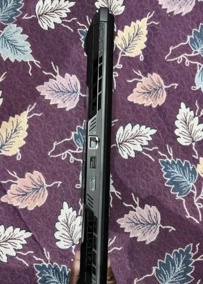 Asus ROG Zephyrus Duo 16 2024