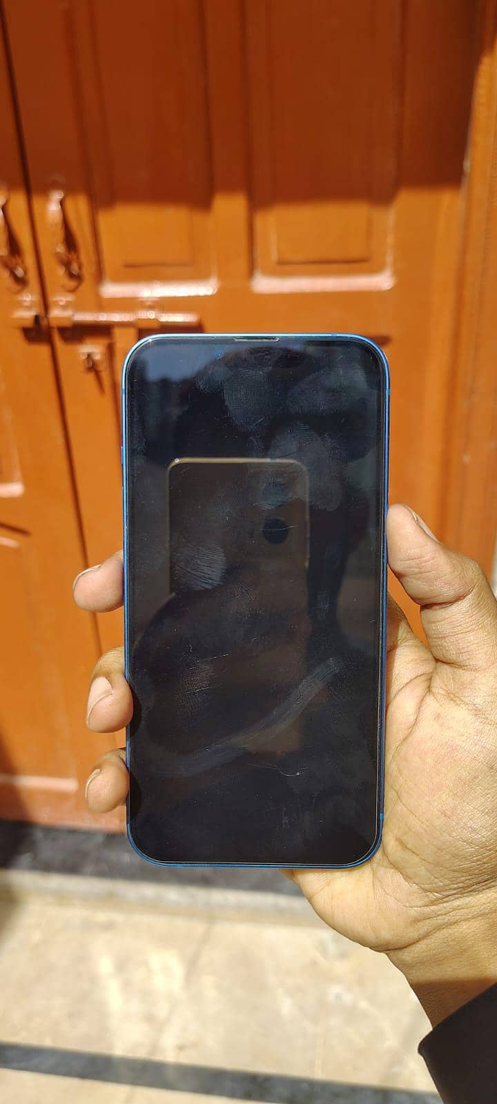 Apple iPhone 13 4
