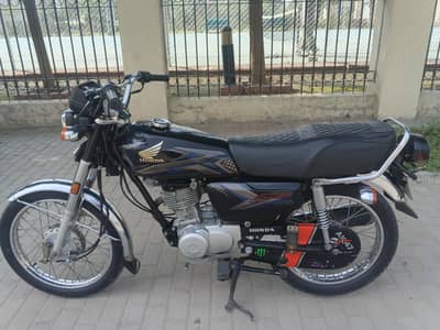 urgent need to sale only serious buyer contact kry
