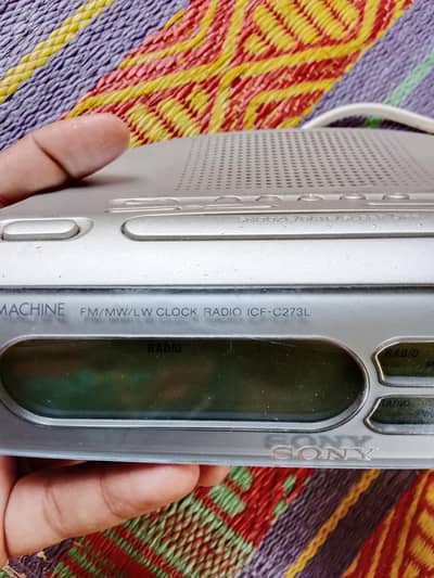Sony 2 band Radio FM Imported