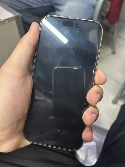 Apple iPhone 16 Pro