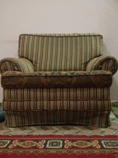 Modern Sofa Set – Excellent Condition