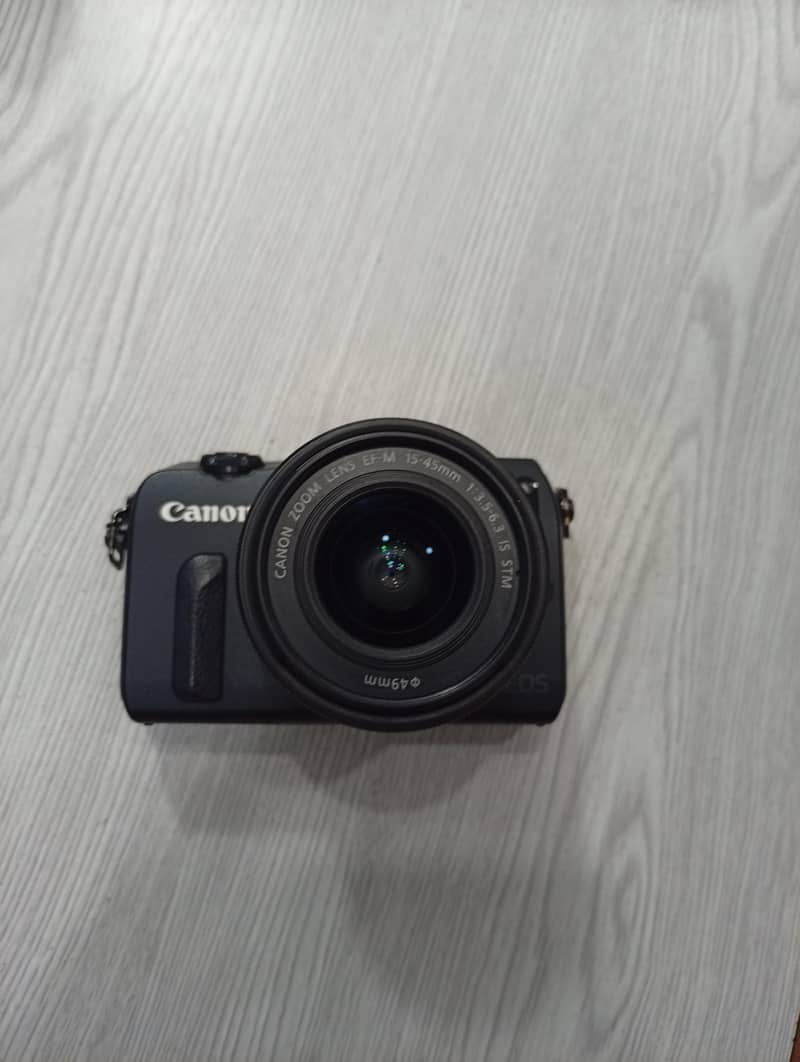 canon EOS M 2