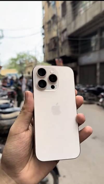 Apple iPhone 16 Pro jv 92% health 128 gb