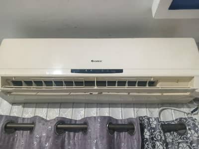 Gree Ac all ok hai koi kam nahi hona wala colling ma bi ok hai