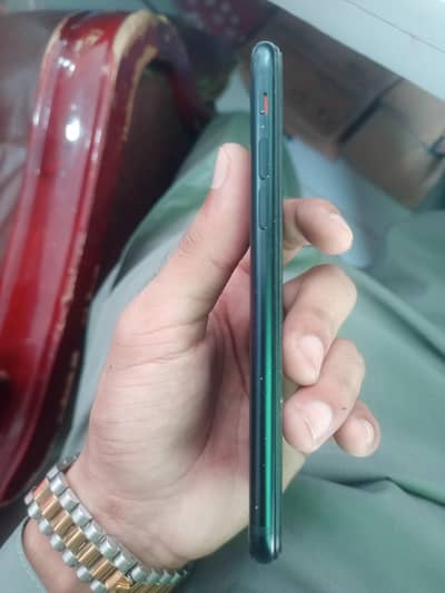 Apple iPhone SE 3