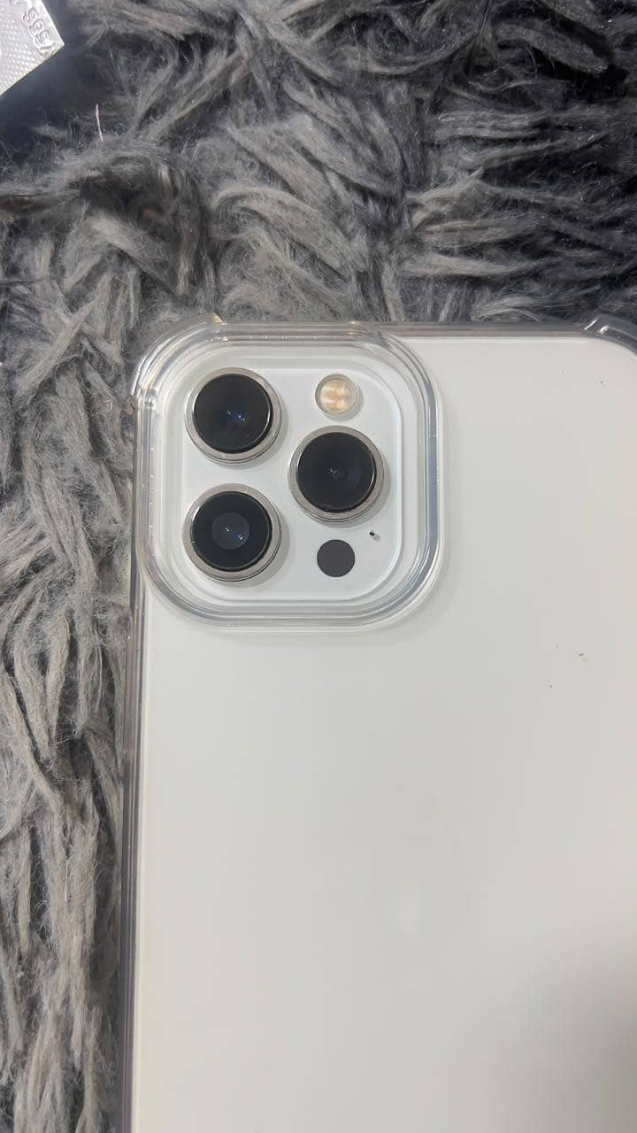 Apple iPhone 12 Pro Max 0