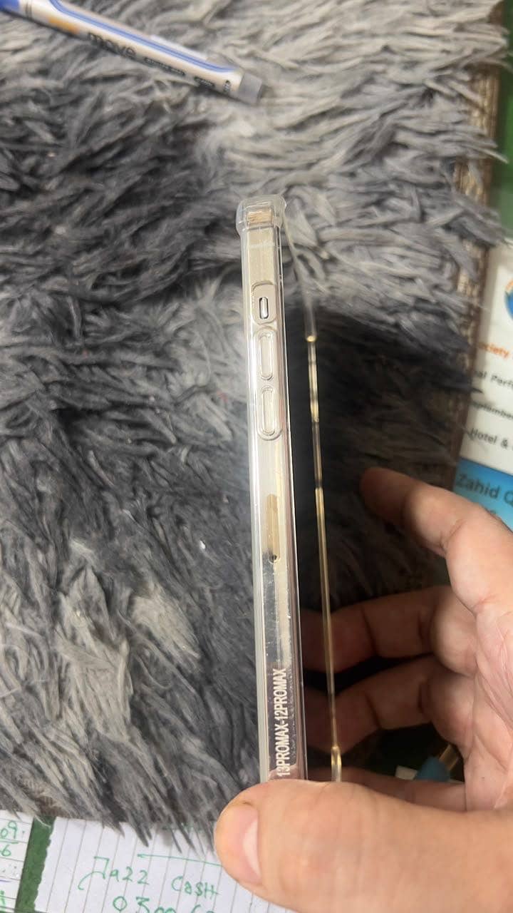 Apple iPhone 12 Pro Max 3