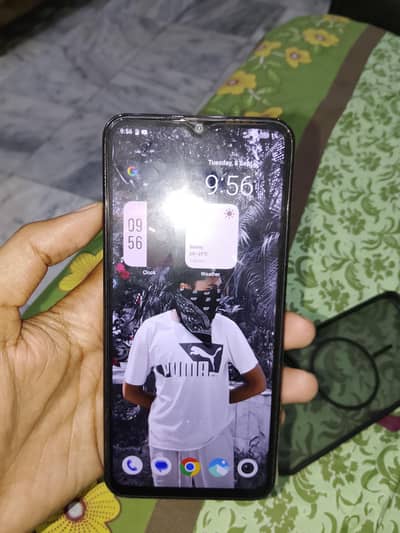 Vivo y 18