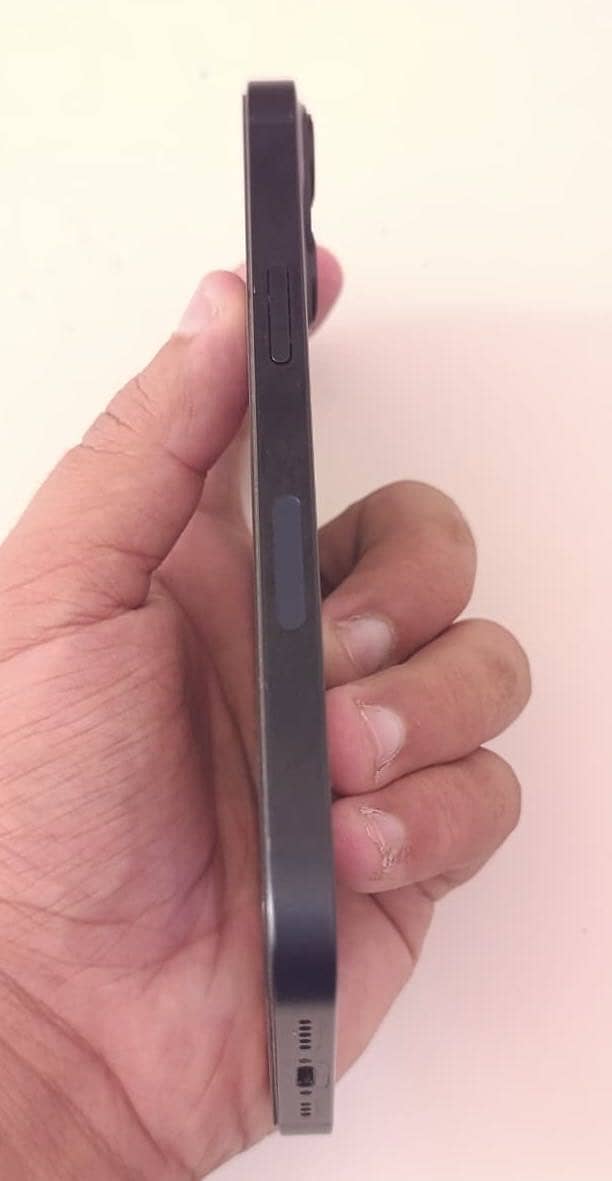 Apple iPhone 13 mini 3