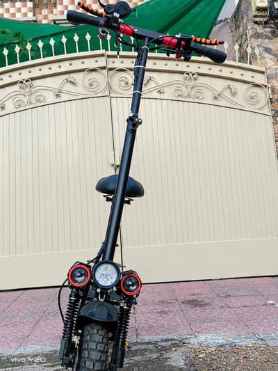 SUPER FAST AMERICAN BRAND SCOOTER