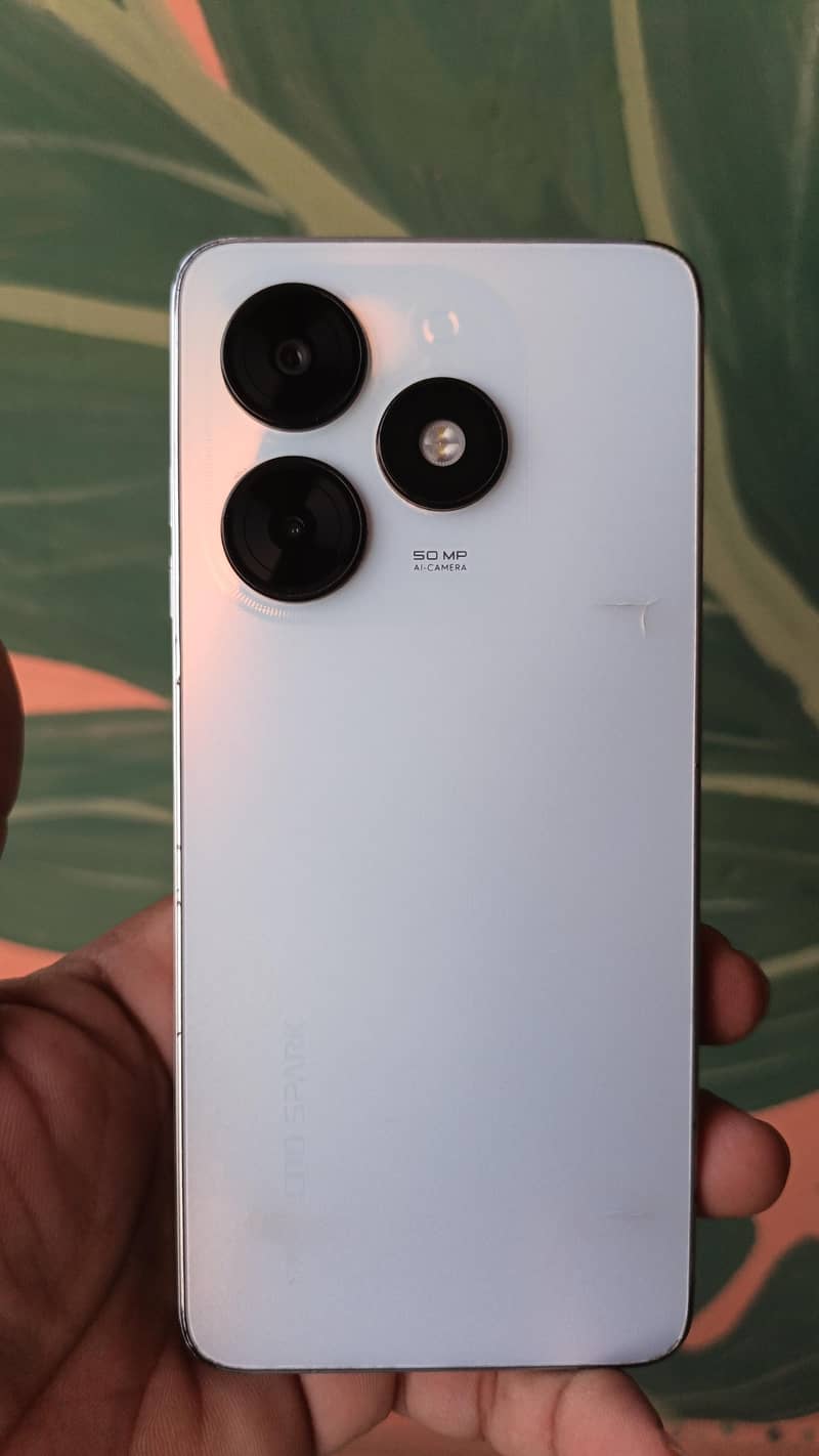 Tecno Spark 20c 1