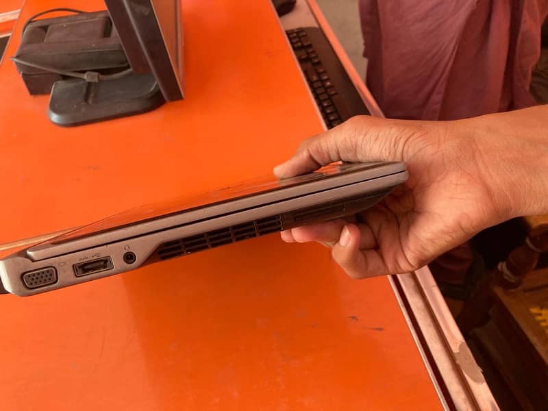 Dell Latitude E6230 6