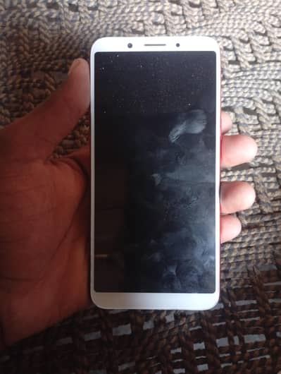 OPPO A83