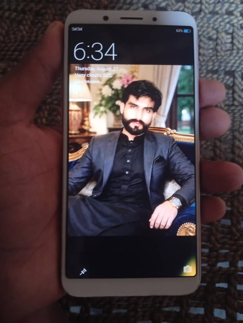 OPPO A83 6