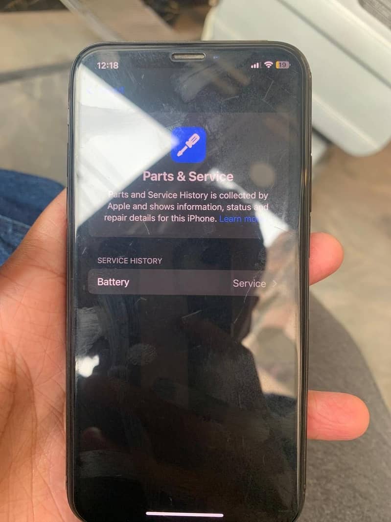 Apple iPhone XS 3