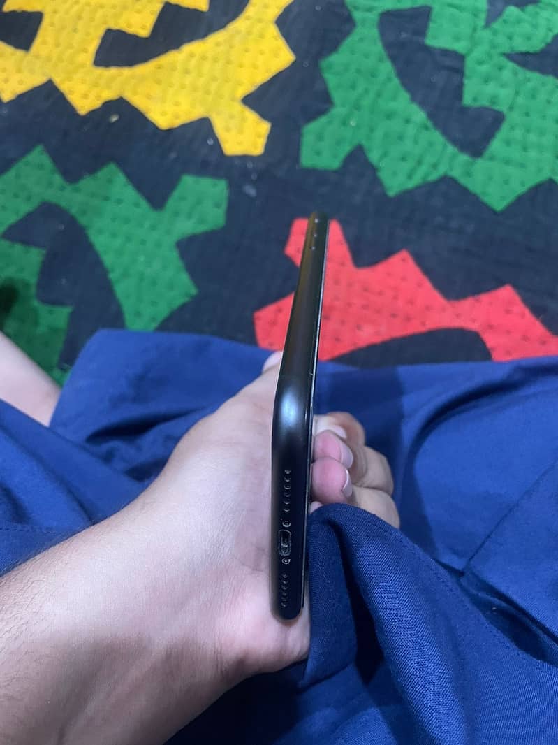 Apple iPhone 11 2