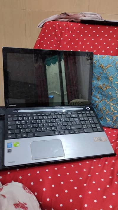 Toshiba i5 4thgen with Nvidia graphic (read ad first)