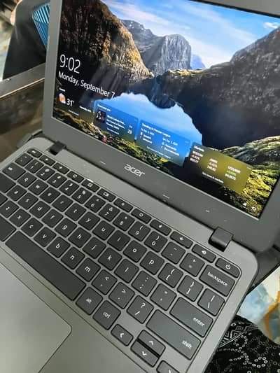Chrome Book Acer Model C731